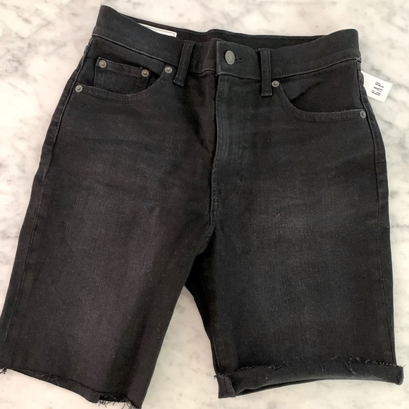 NWT Gap shorts black washed denim size 4/27” - Picture 9 of 10